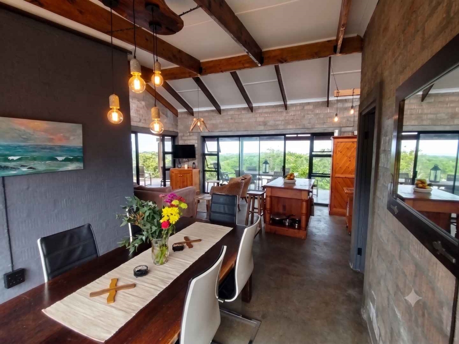 2 Bedroom Property for Sale in Cannon Rocks Eastern Cape